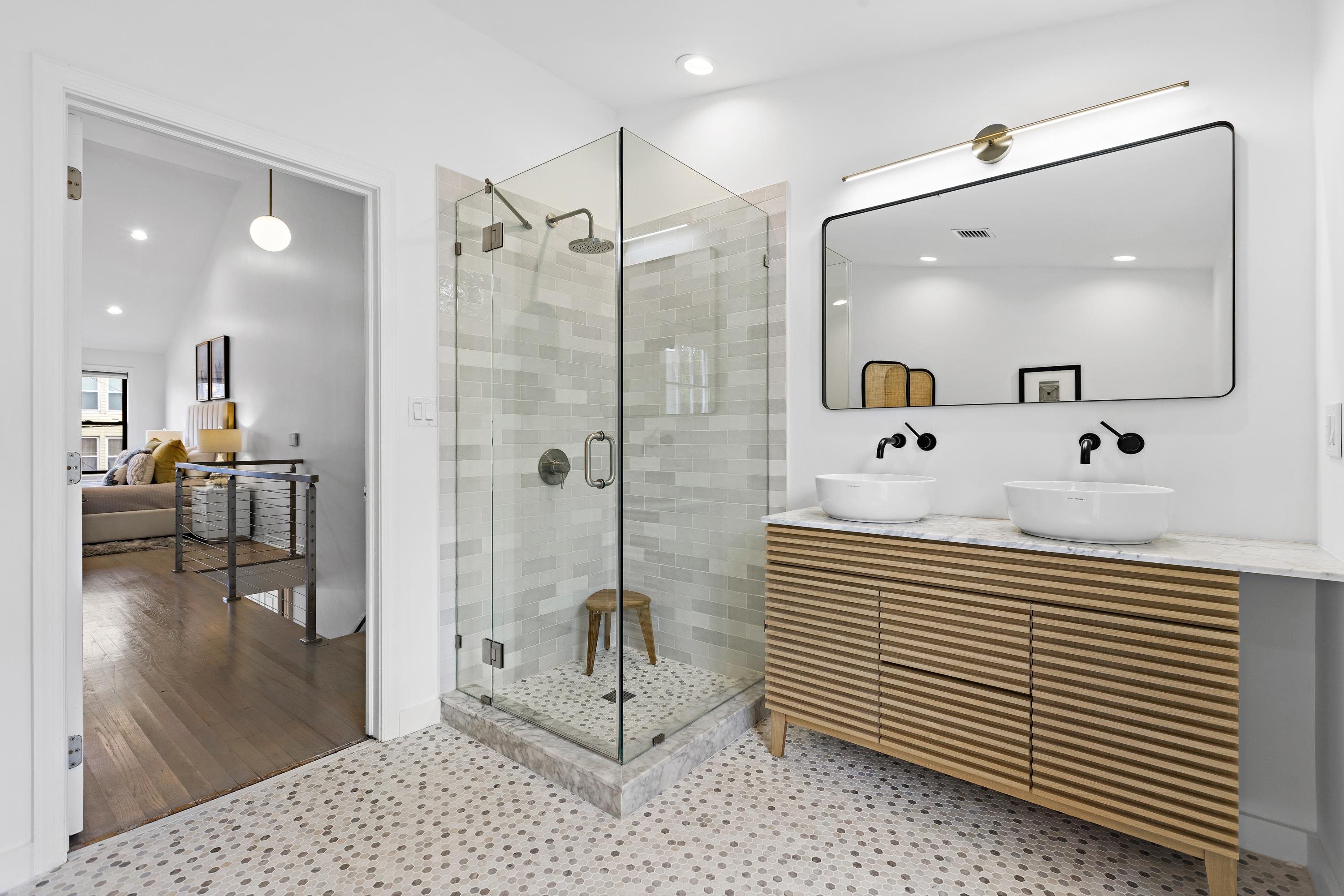 340.5 5TH ST