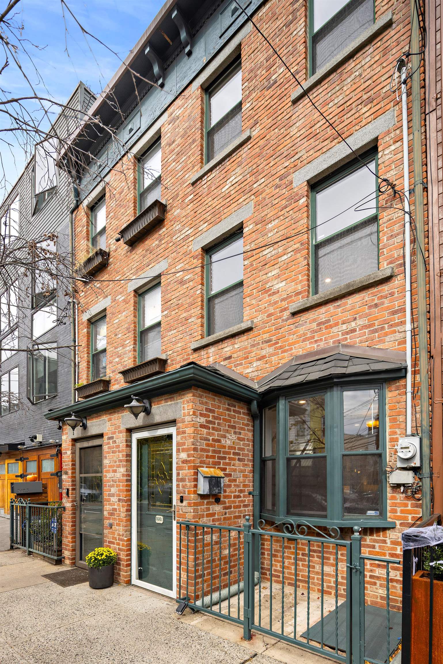 340.5 5TH ST