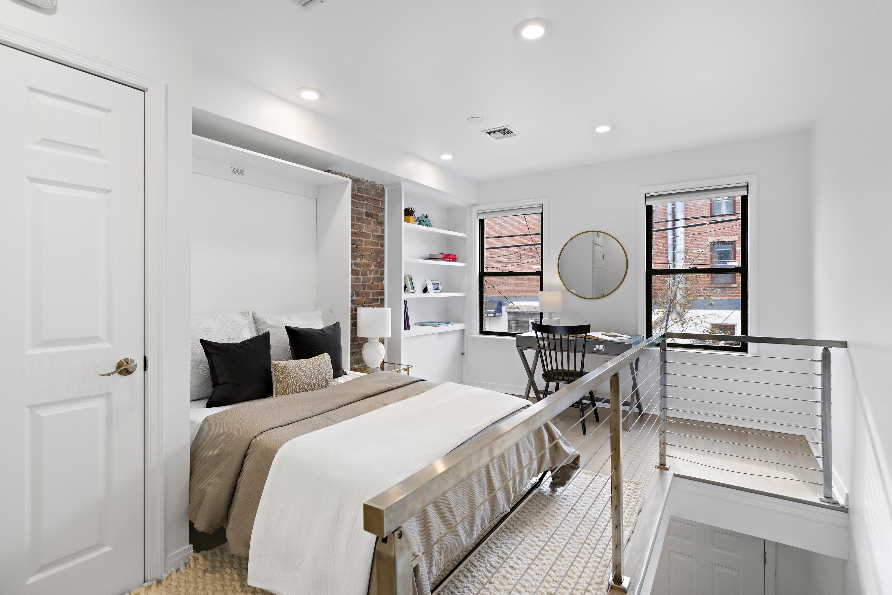 340.5 5TH ST