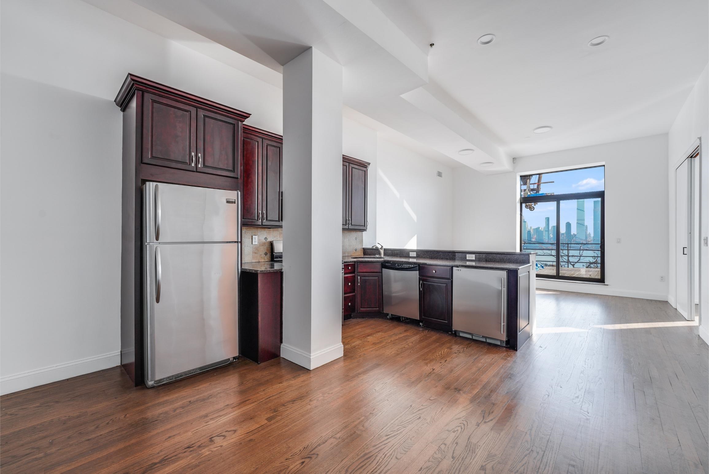 518 GREGORY AVE Unit: A106