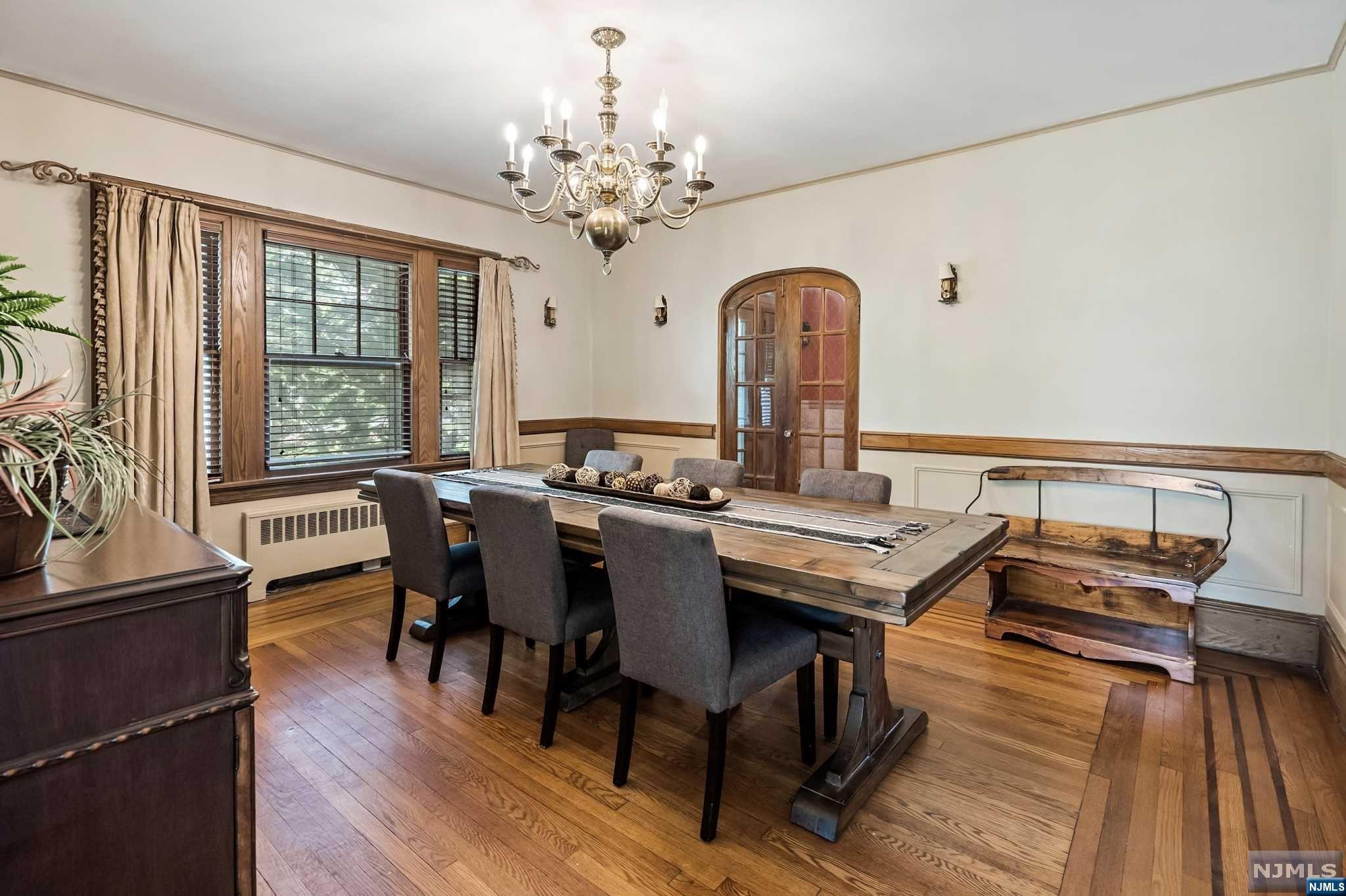 810 Goffle Road