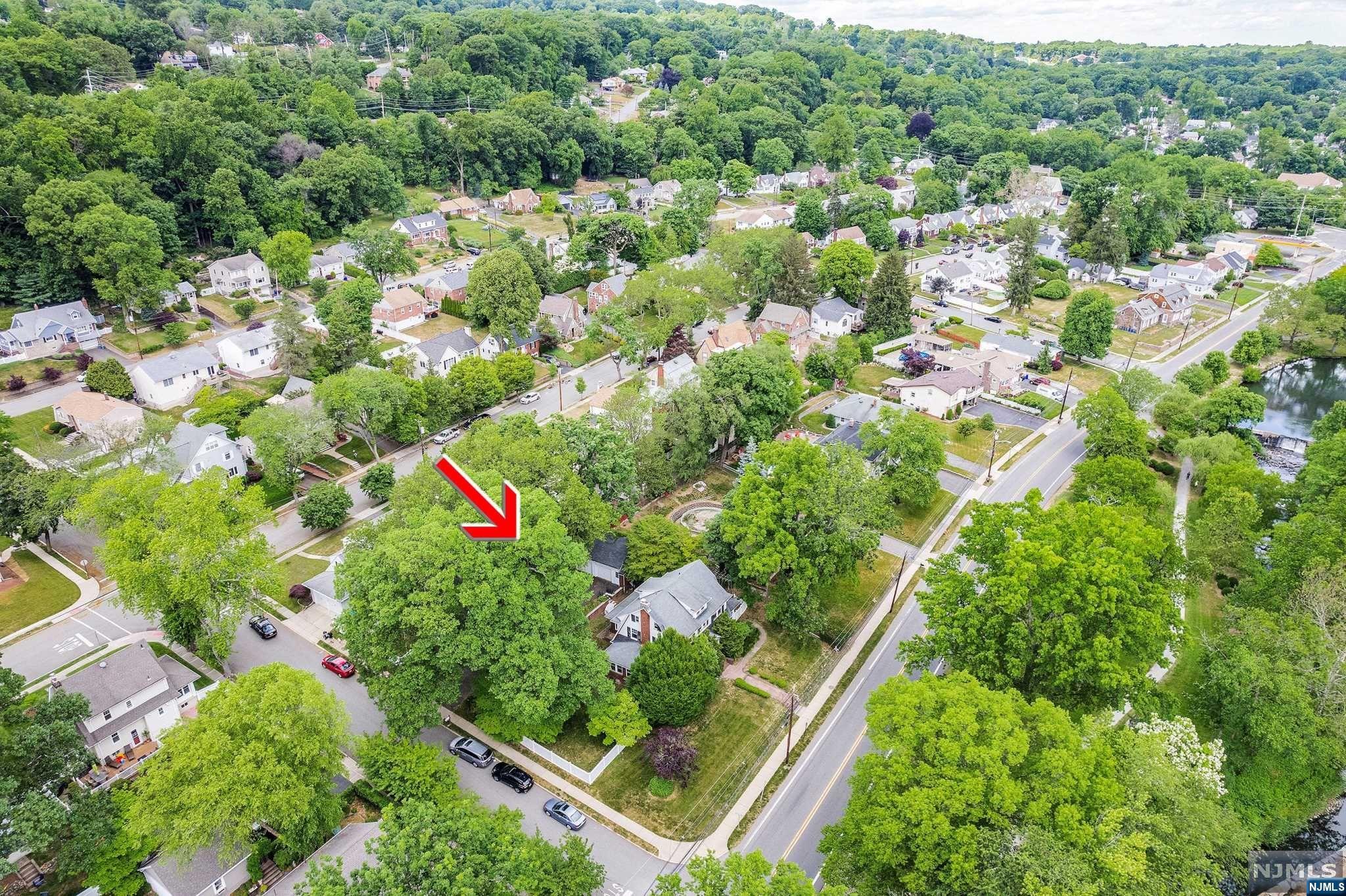 810 Goffle Road