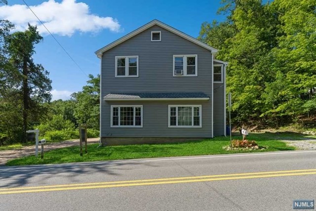 105 Woodcliff Avenue