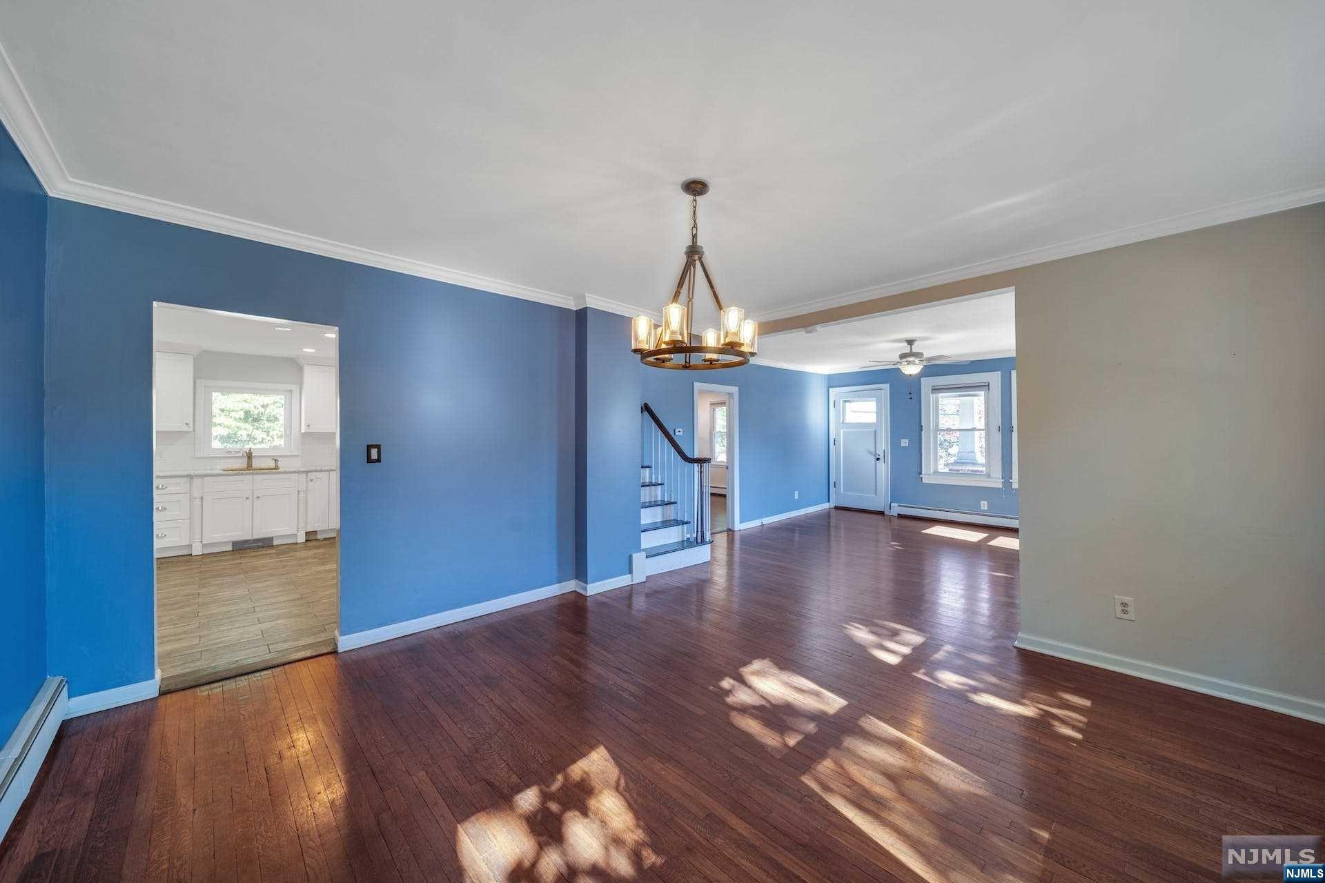 948 Lafayette Ave Extension
