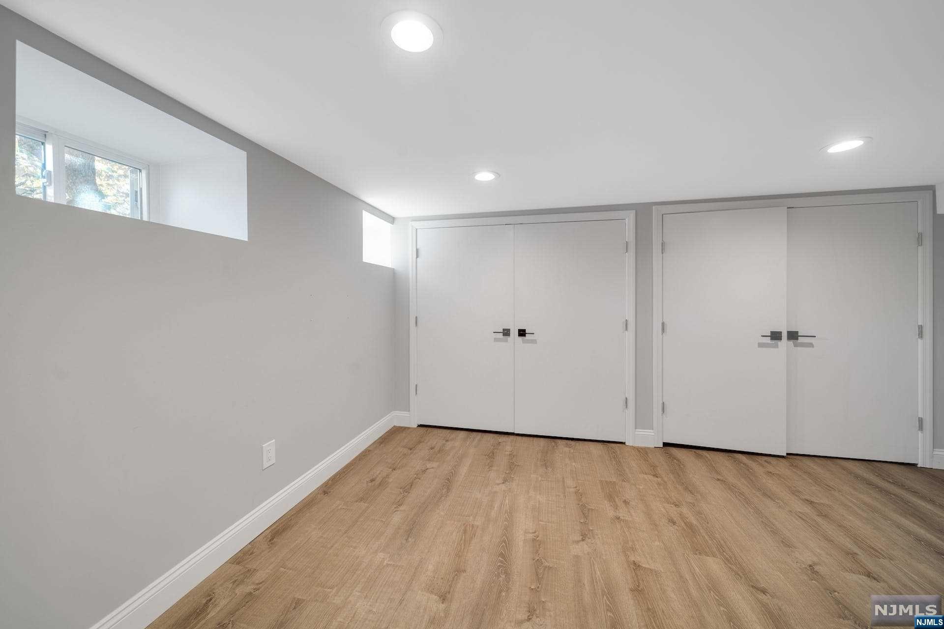 948 Lafayette Ave Extension