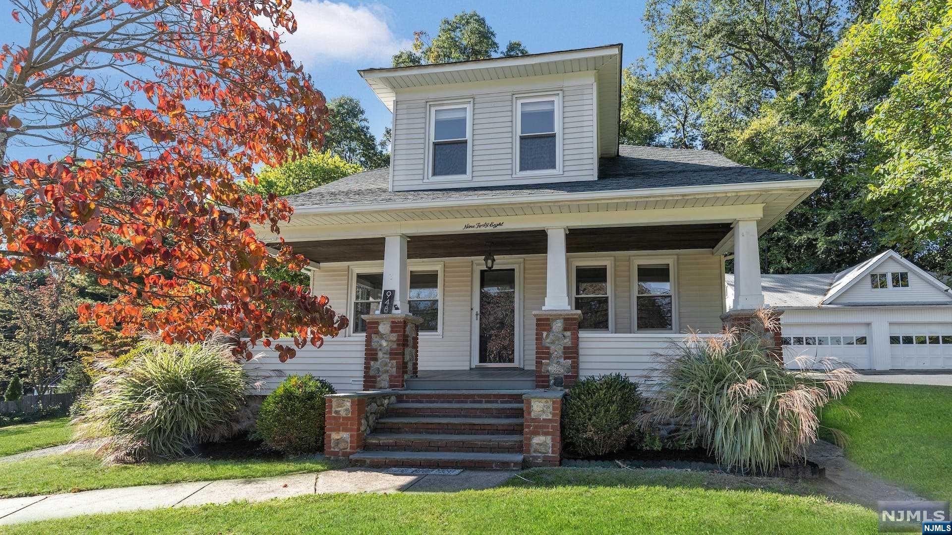 948 Lafayette Ave Extension