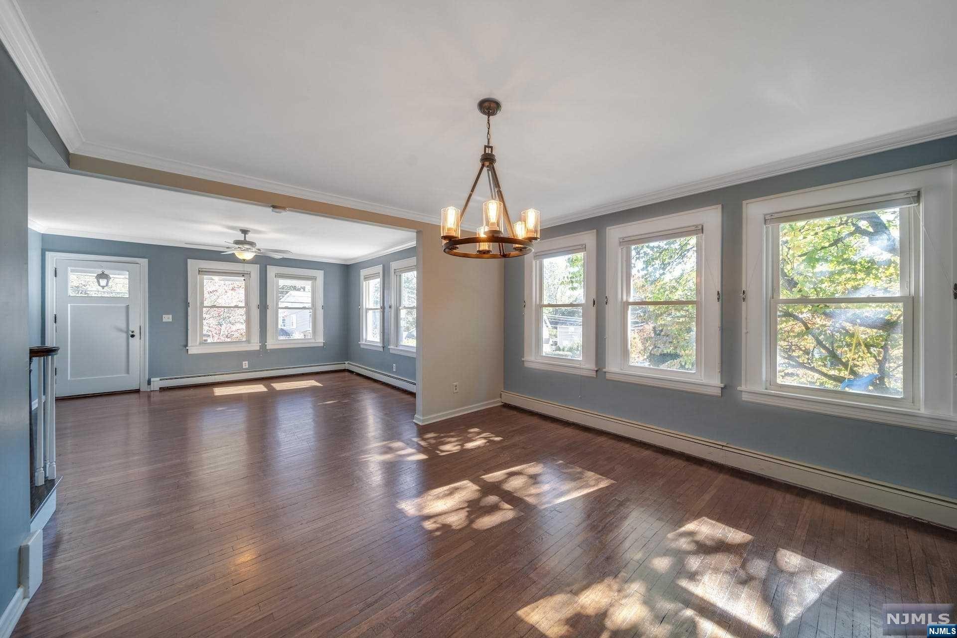 948 Lafayette Ave Extension