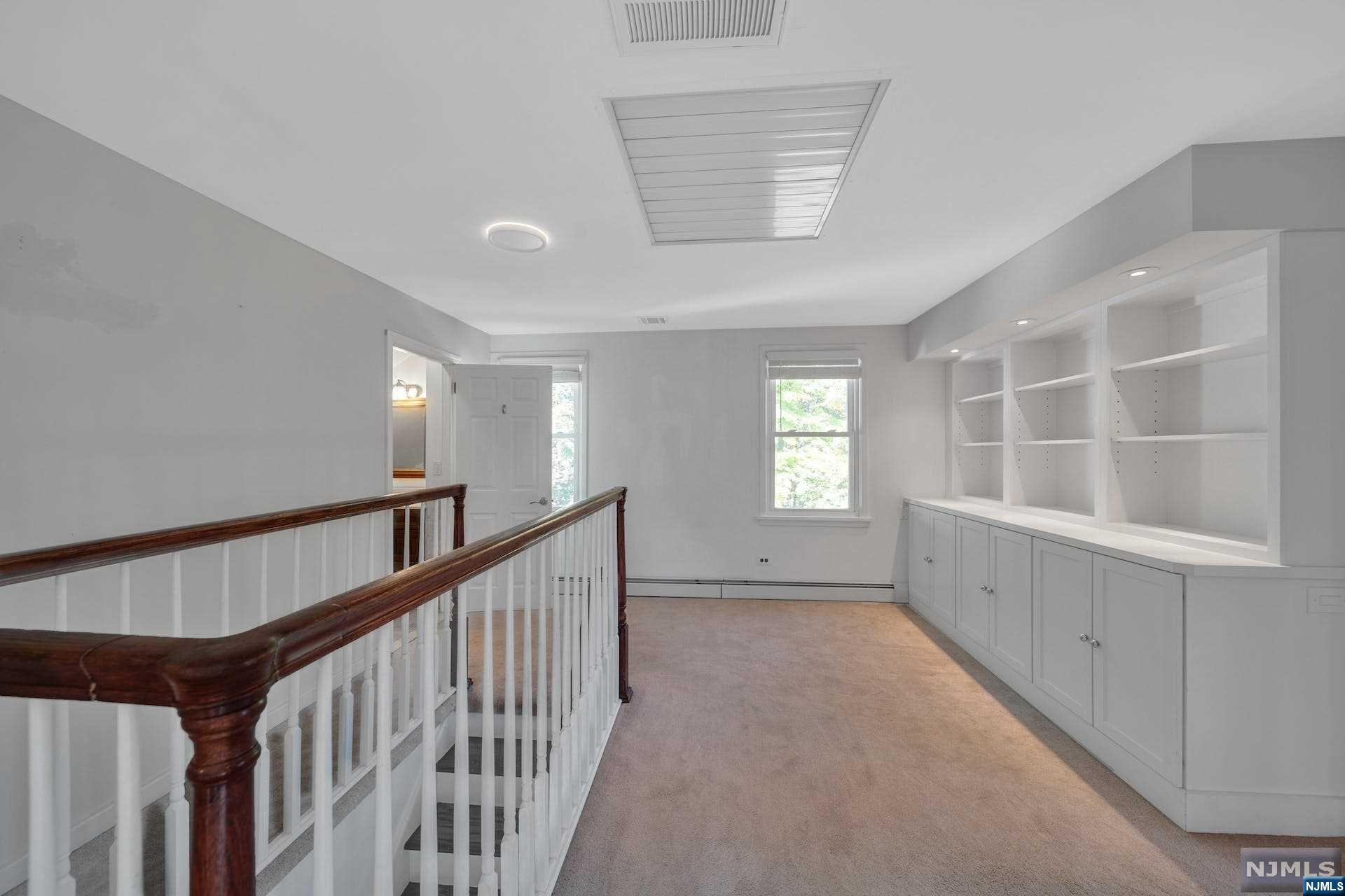 948 Lafayette Ave Extension