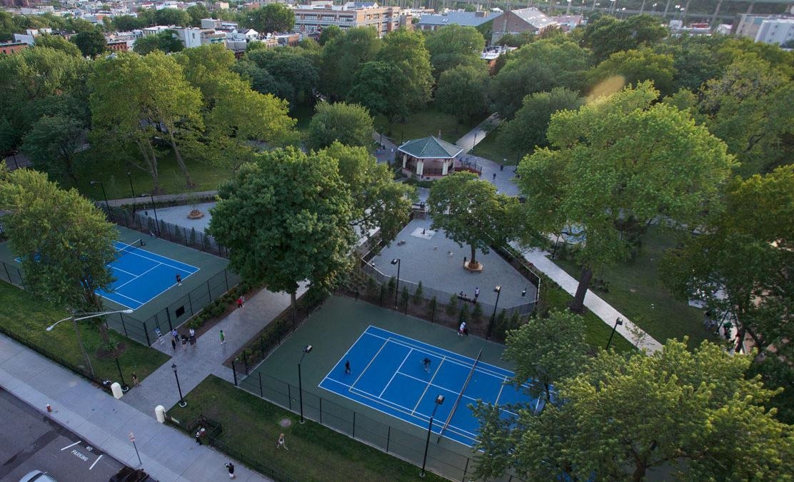 253 8TH ST Unit: 3R