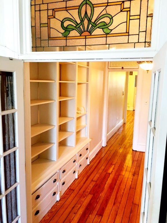 253 8TH ST Unit: 3R