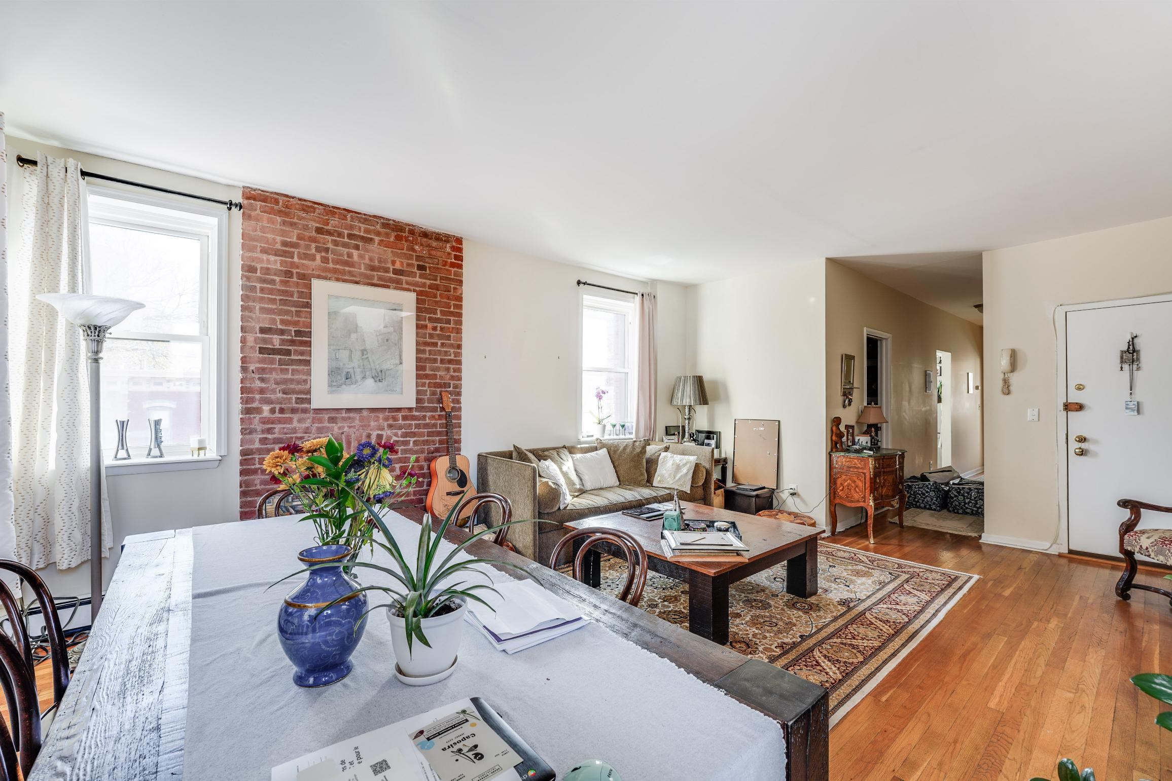 112 MERCER ST Unit: 3