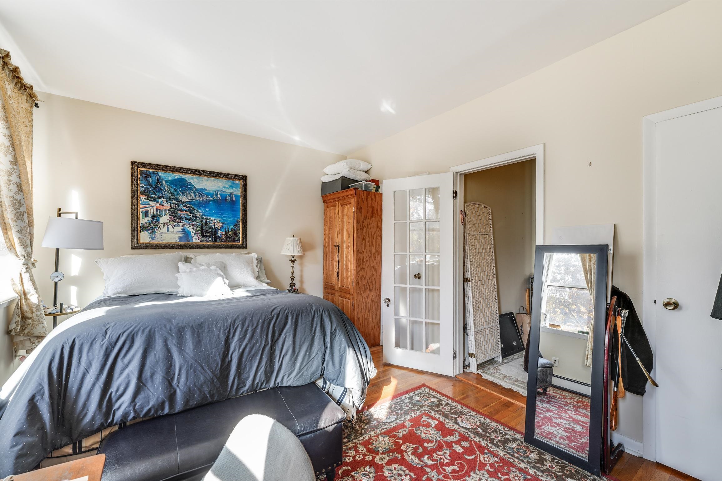 112 MERCER ST Unit: 3