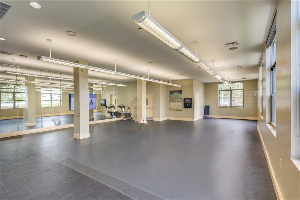 24 AVENUE AT PORT IMPERIAL Unit: 133