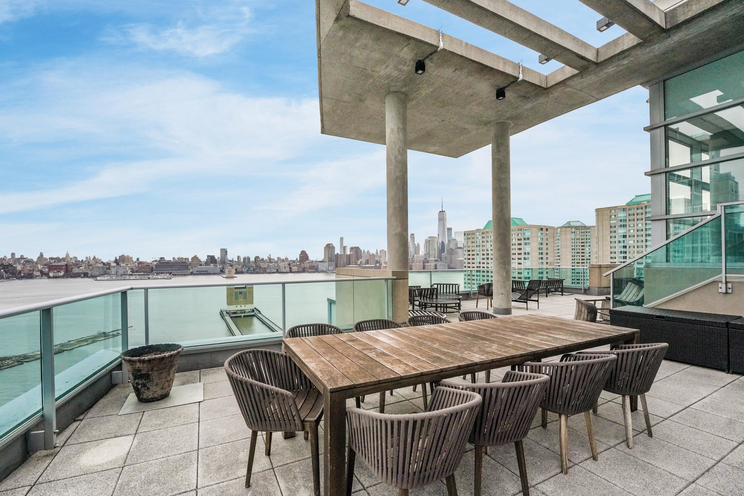 20 NEWPORT PARKWAY Unit: 2505