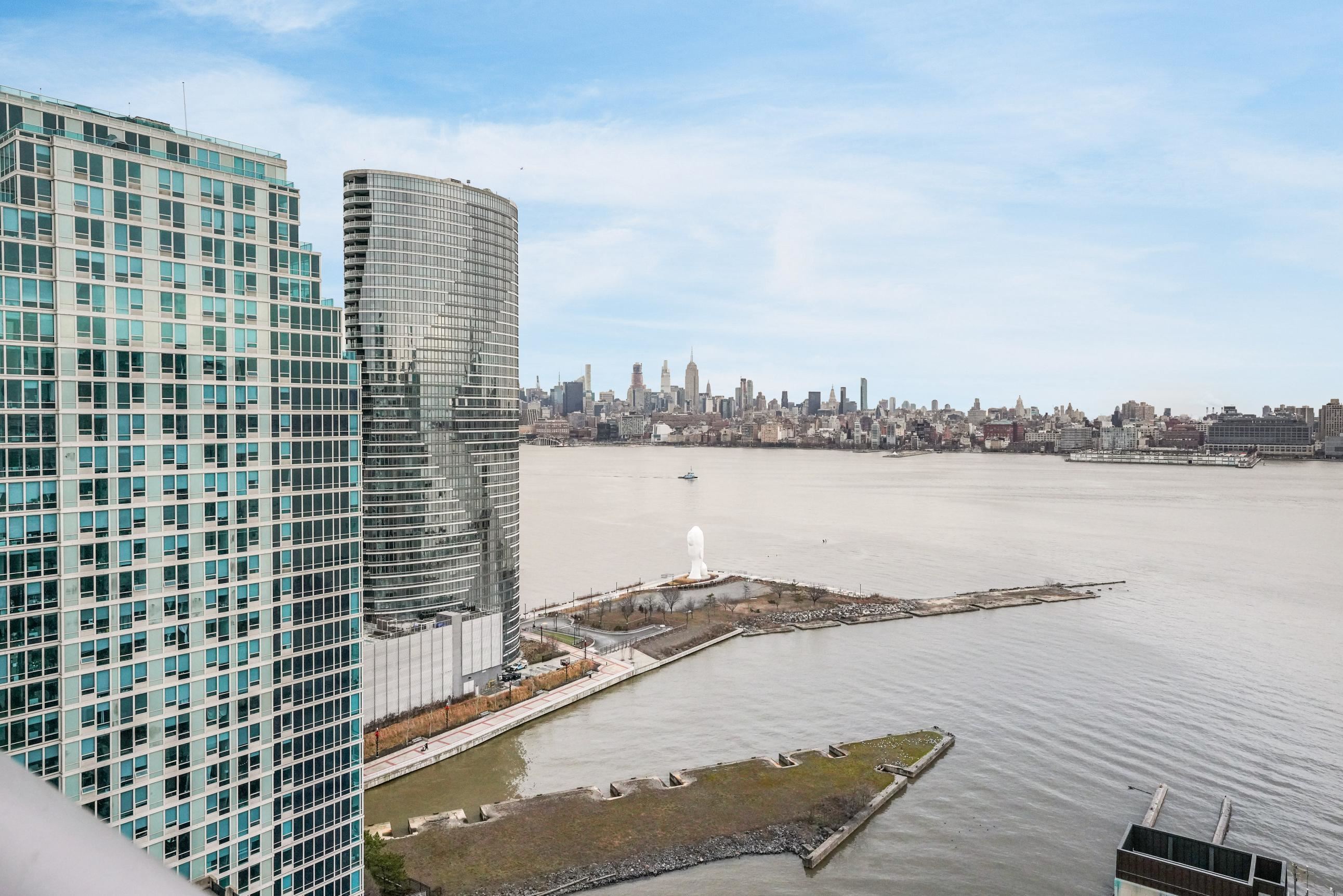 20 NEWPORT PARKWAY Unit: 2505