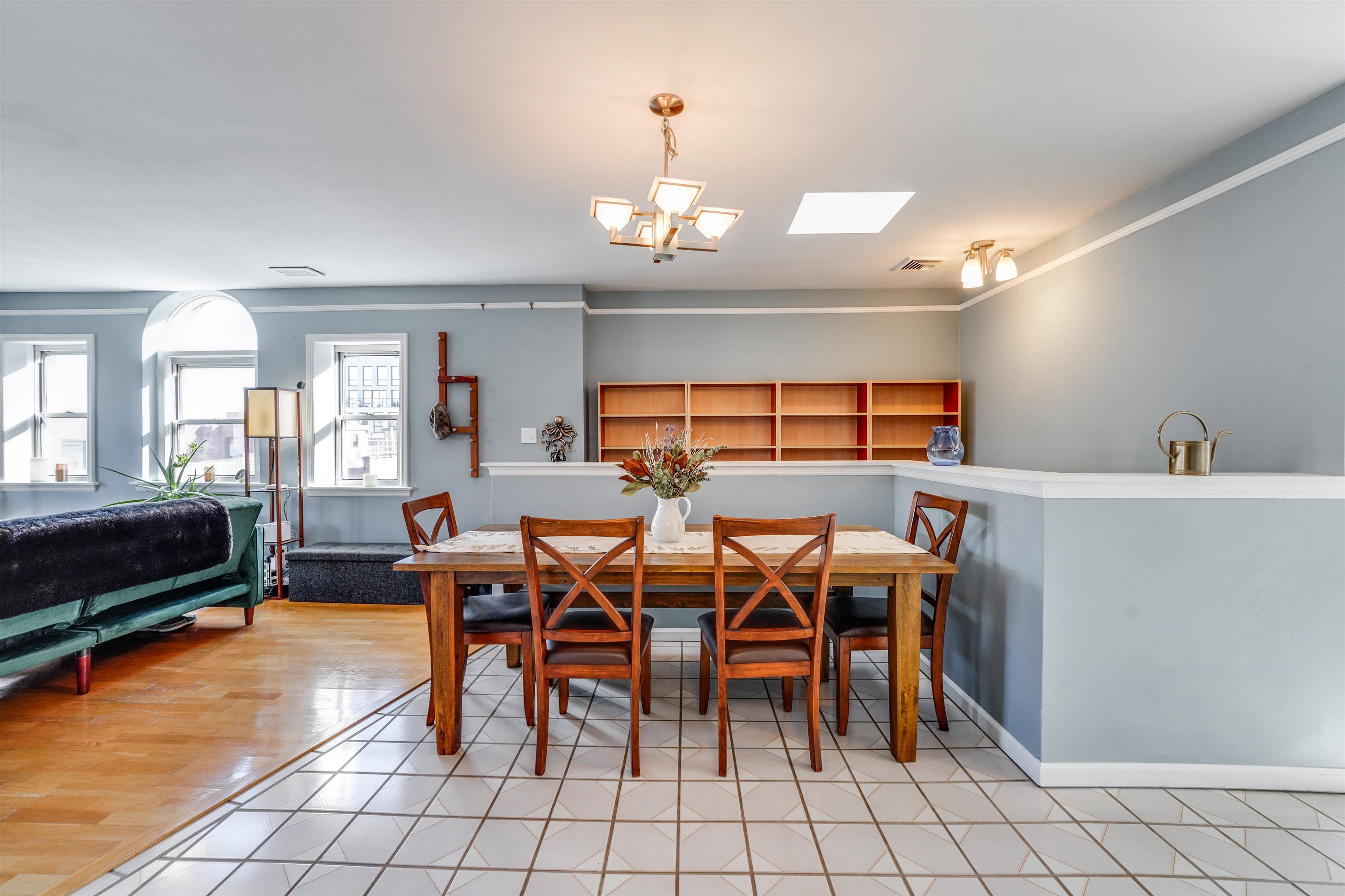 238-240 9TH ST Unit: 14