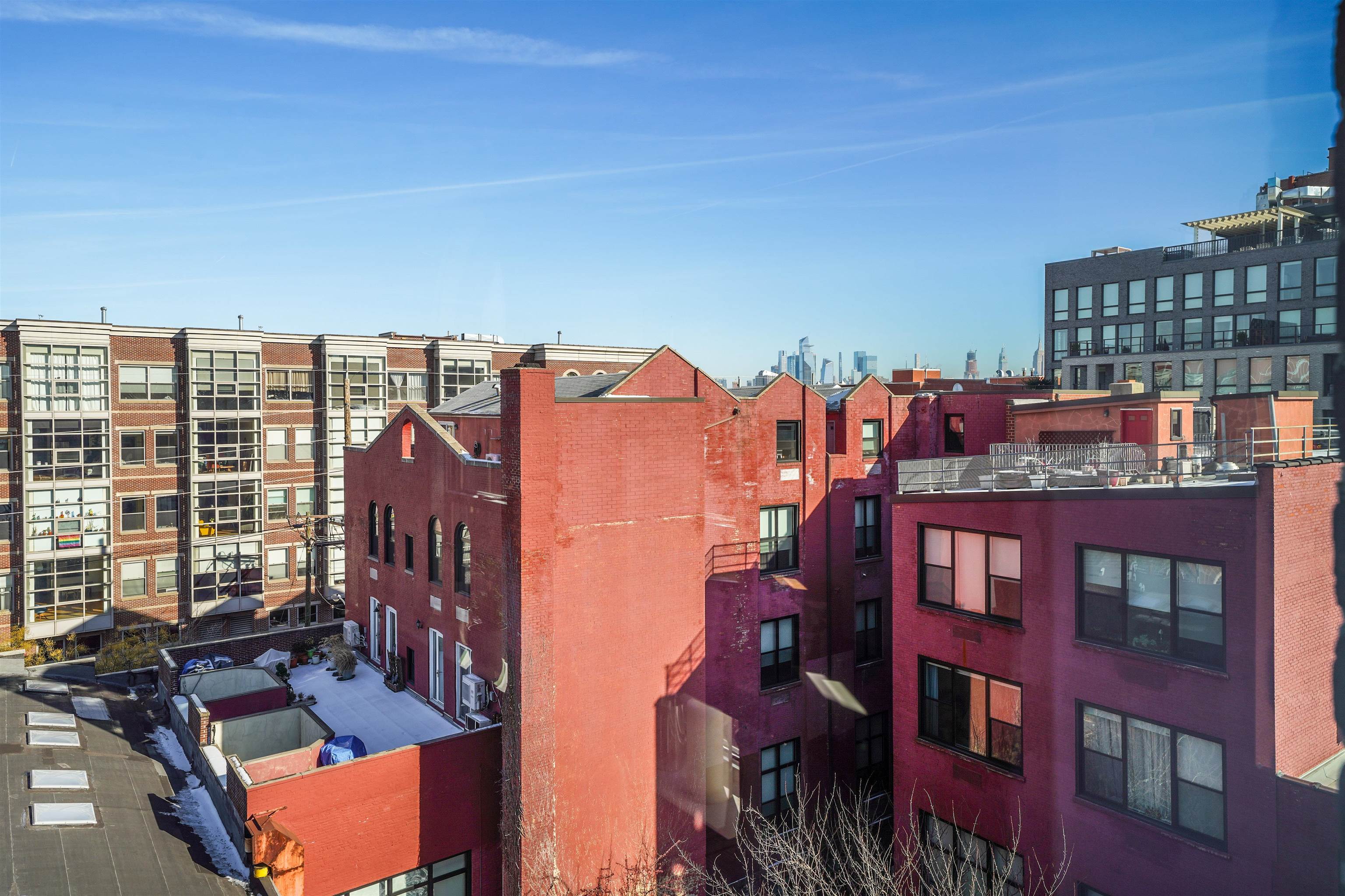 238-240 9TH ST Unit: 14