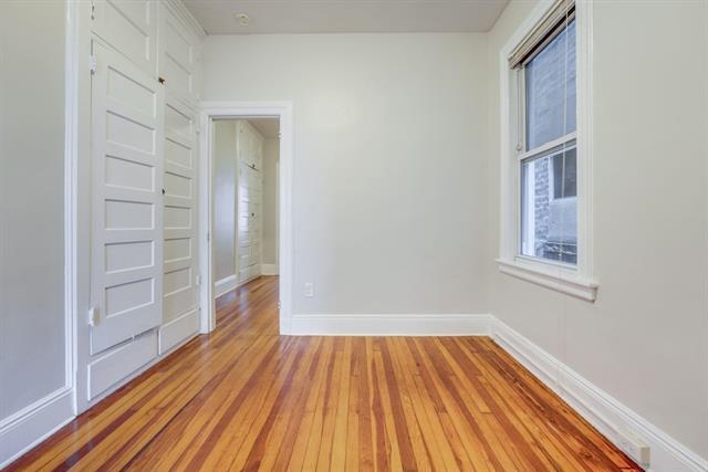 213 ANGELIQUE ST
