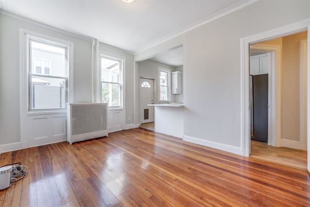 213 ANGELIQUE ST