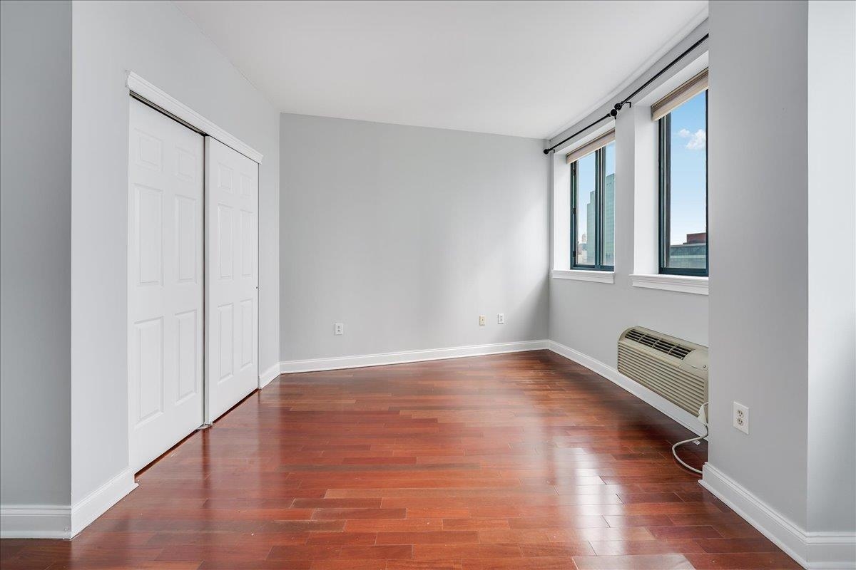 311 WASHINGTON ST Unit: 12C