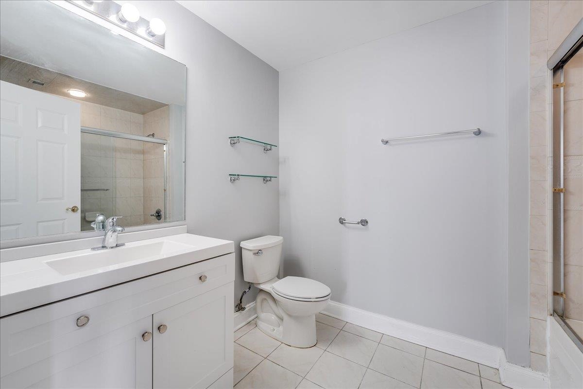 311 WASHINGTON ST Unit: 12C