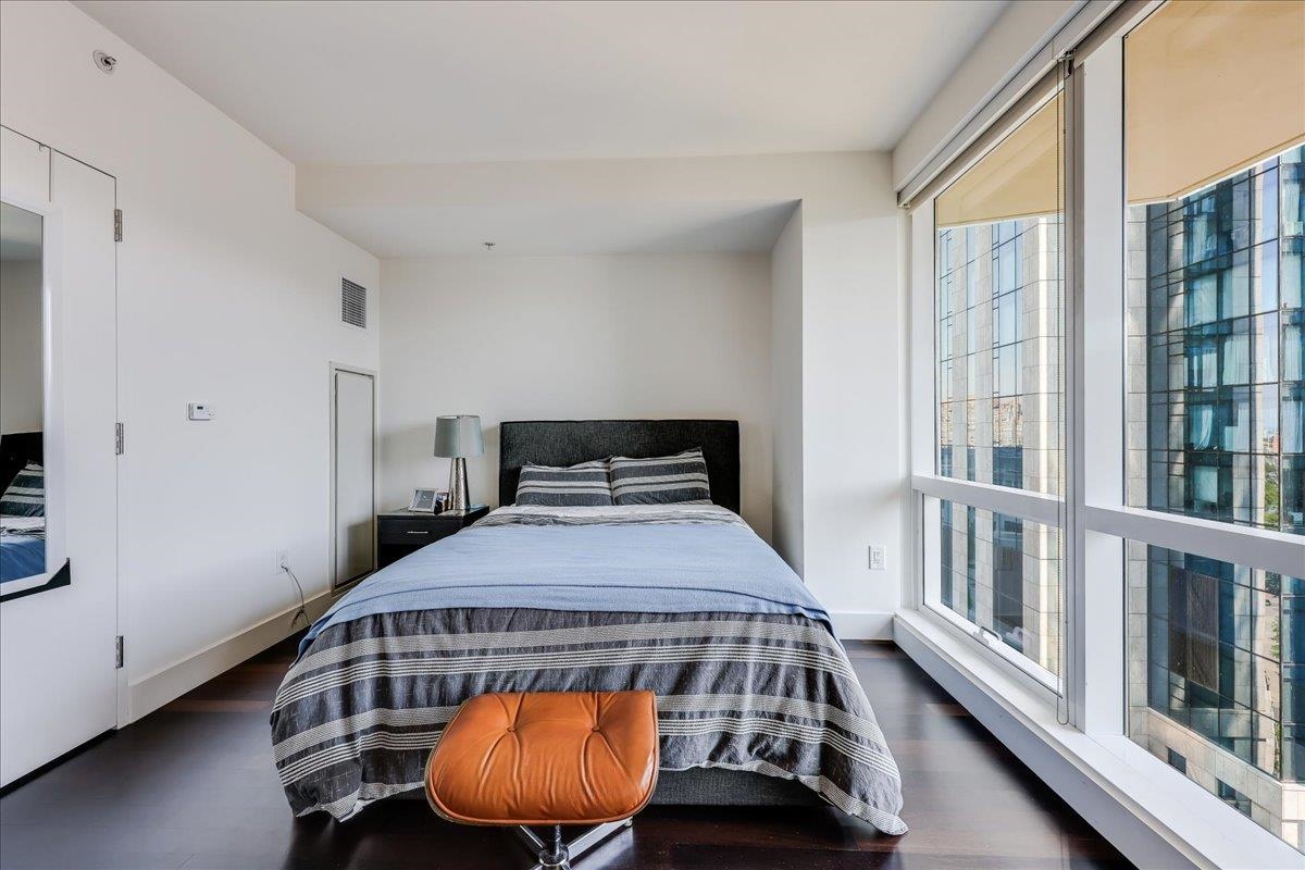 77 HUDSON ST Unit: 1604
