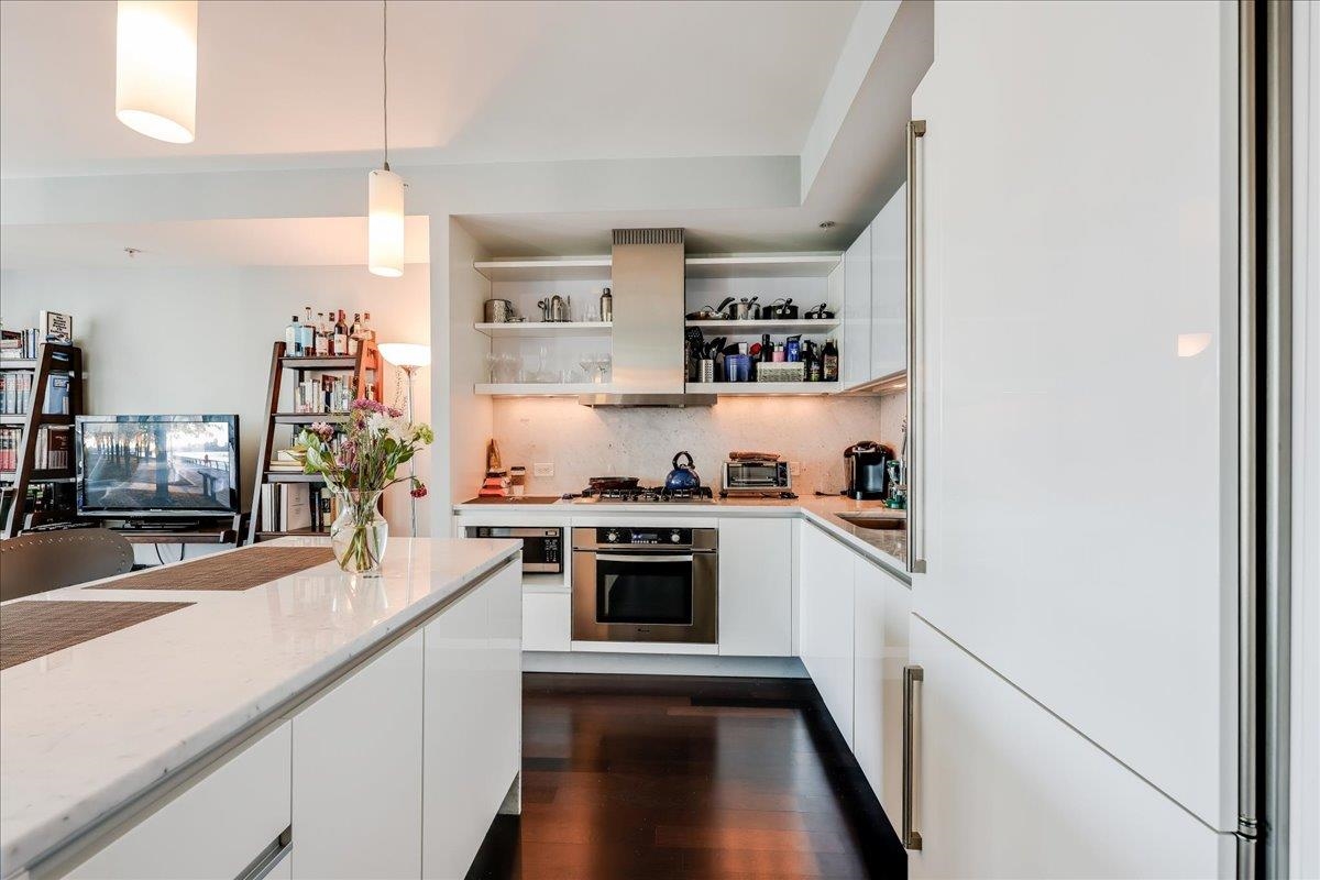 77 HUDSON ST Unit: 1604