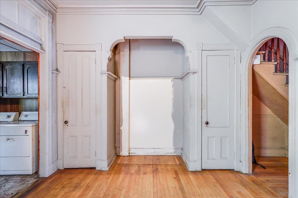 53 ASTOR PL