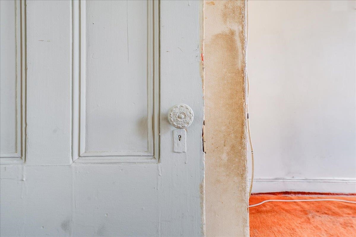 53 ASTOR PL