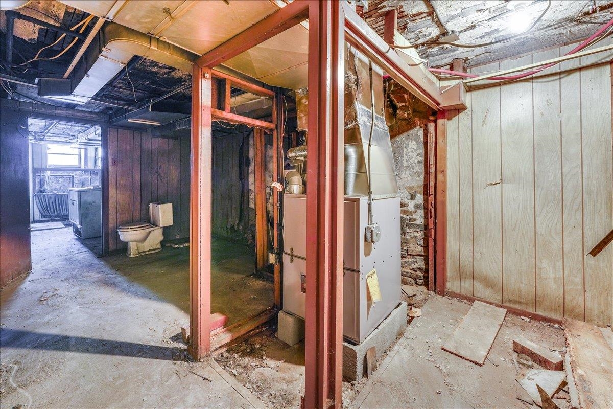 53 ASTOR PL