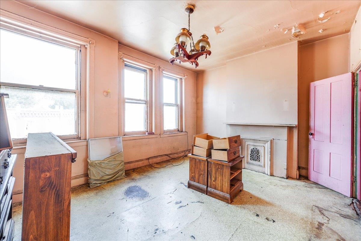 53 ASTOR PL