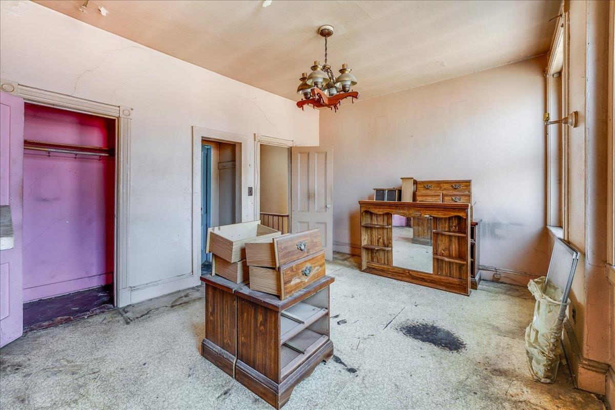53 ASTOR PL
