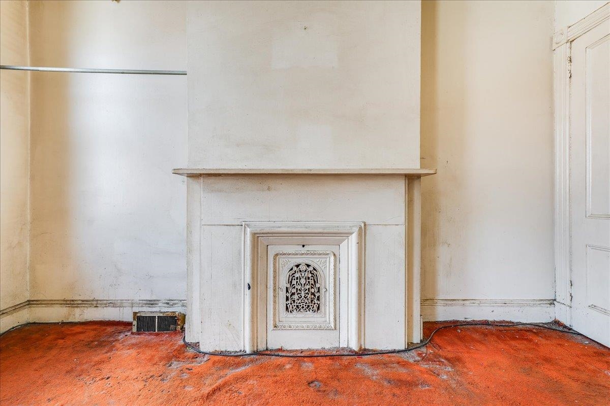 53 ASTOR PL