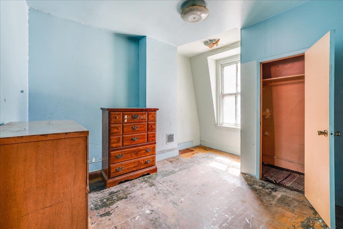 53 ASTOR PL