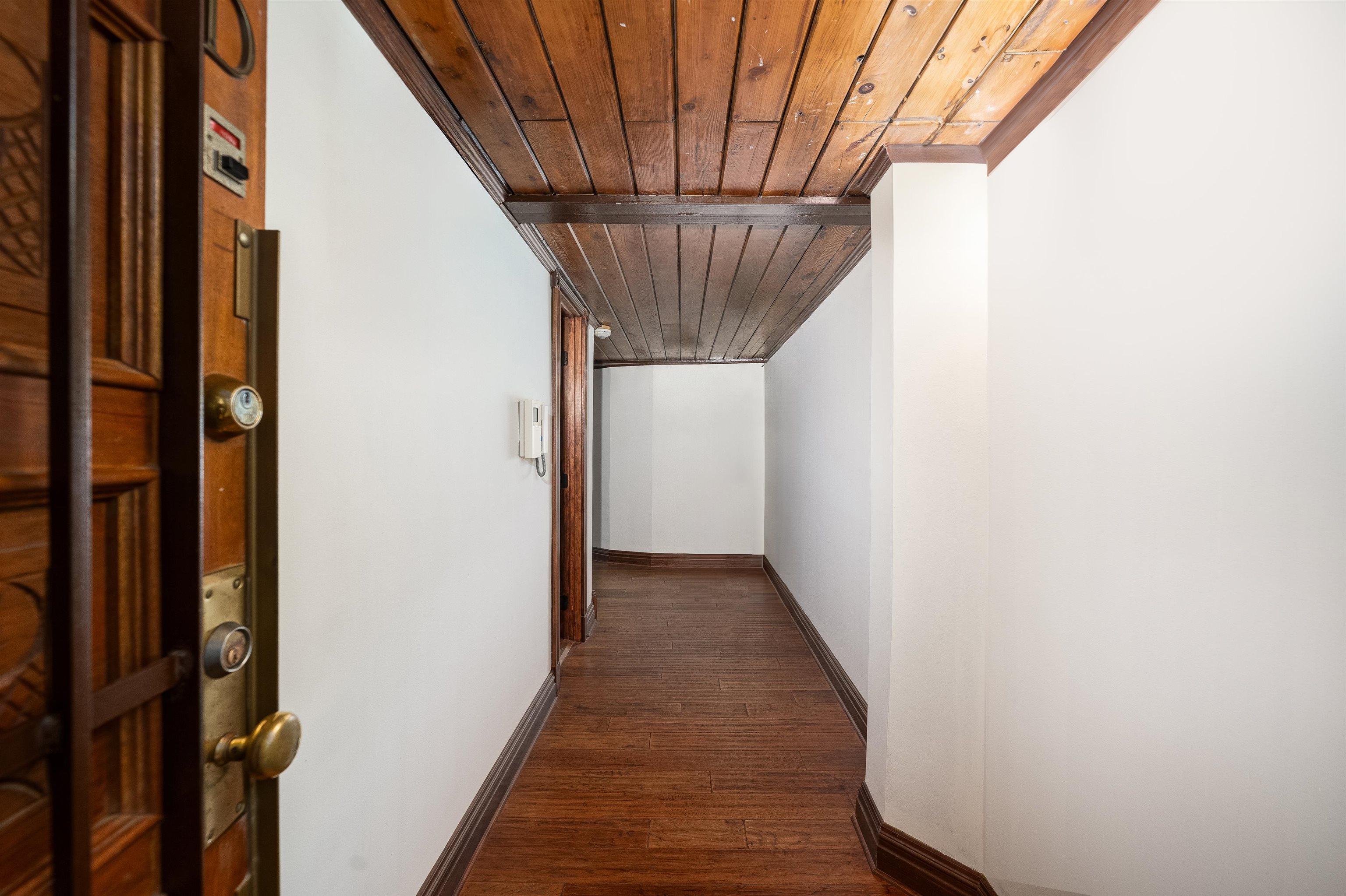 83 MONTGOMERY ST Unit: 104