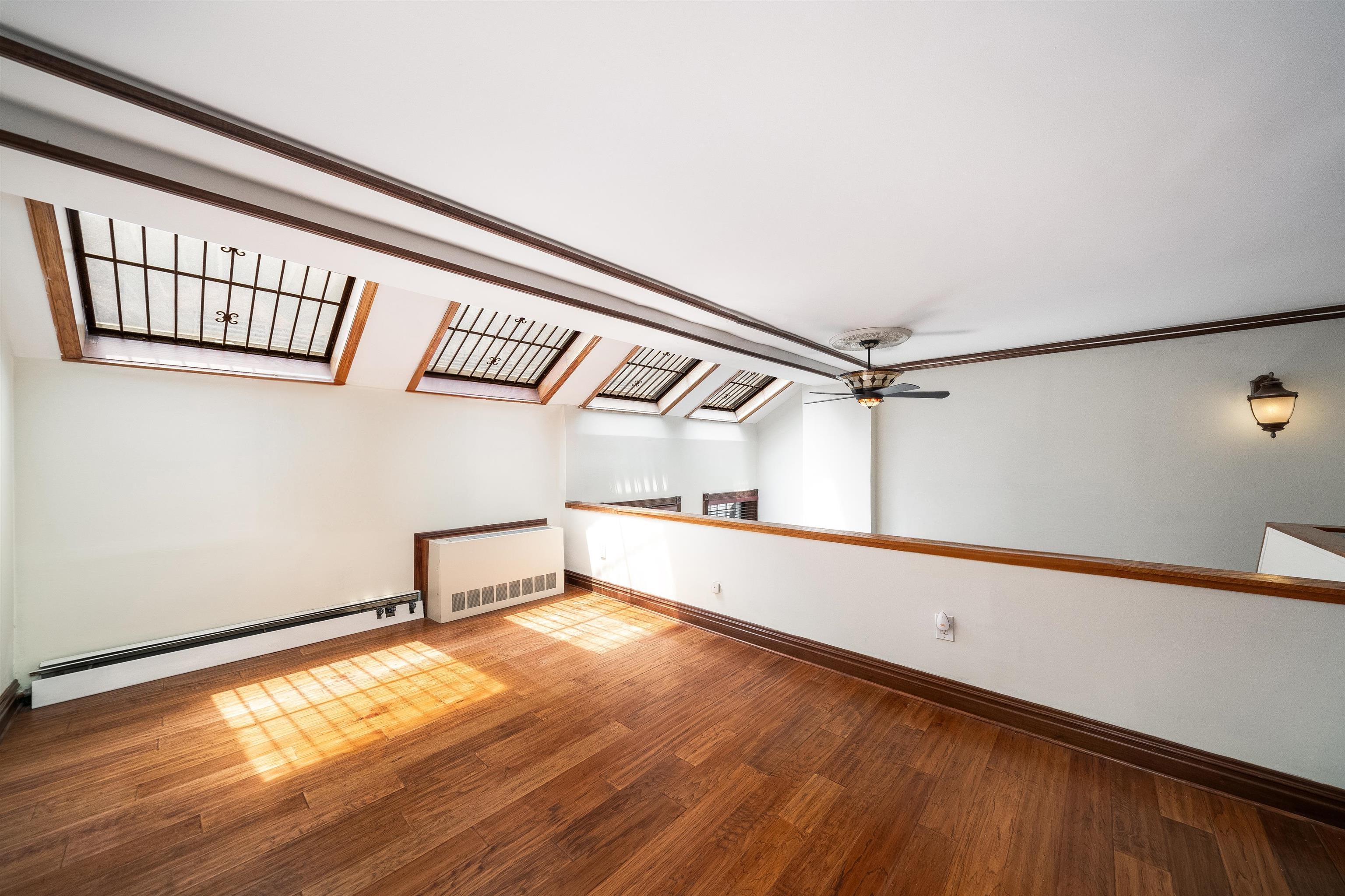 83 MONTGOMERY ST Unit: 104