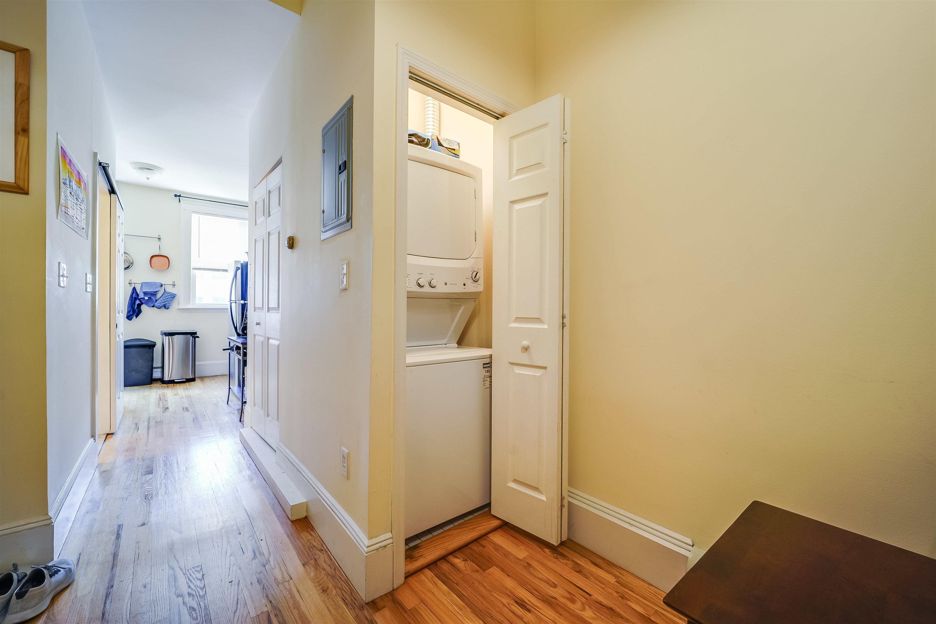 402 MONROE ST Unit: 4R