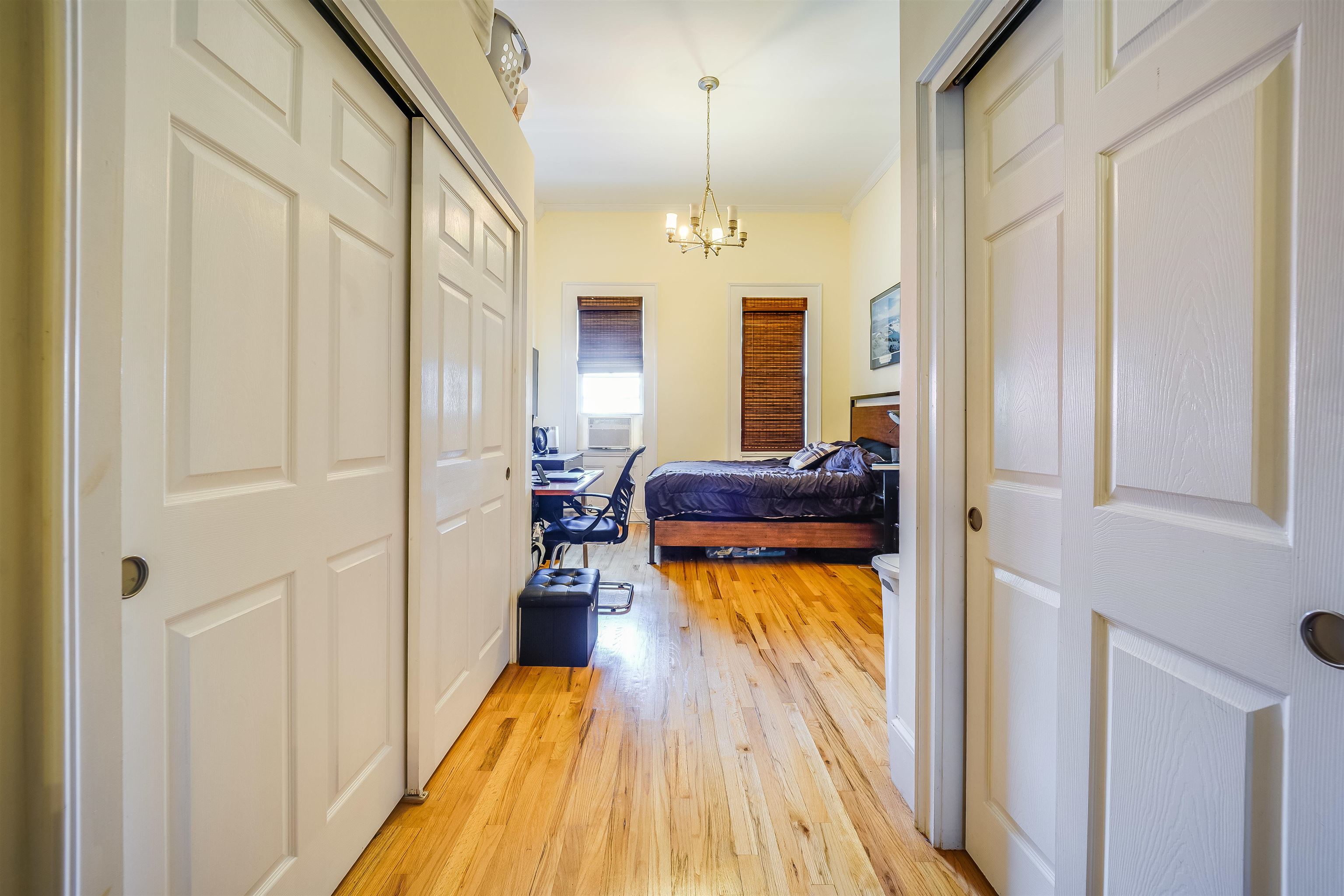 402 MONROE ST Unit: 4R