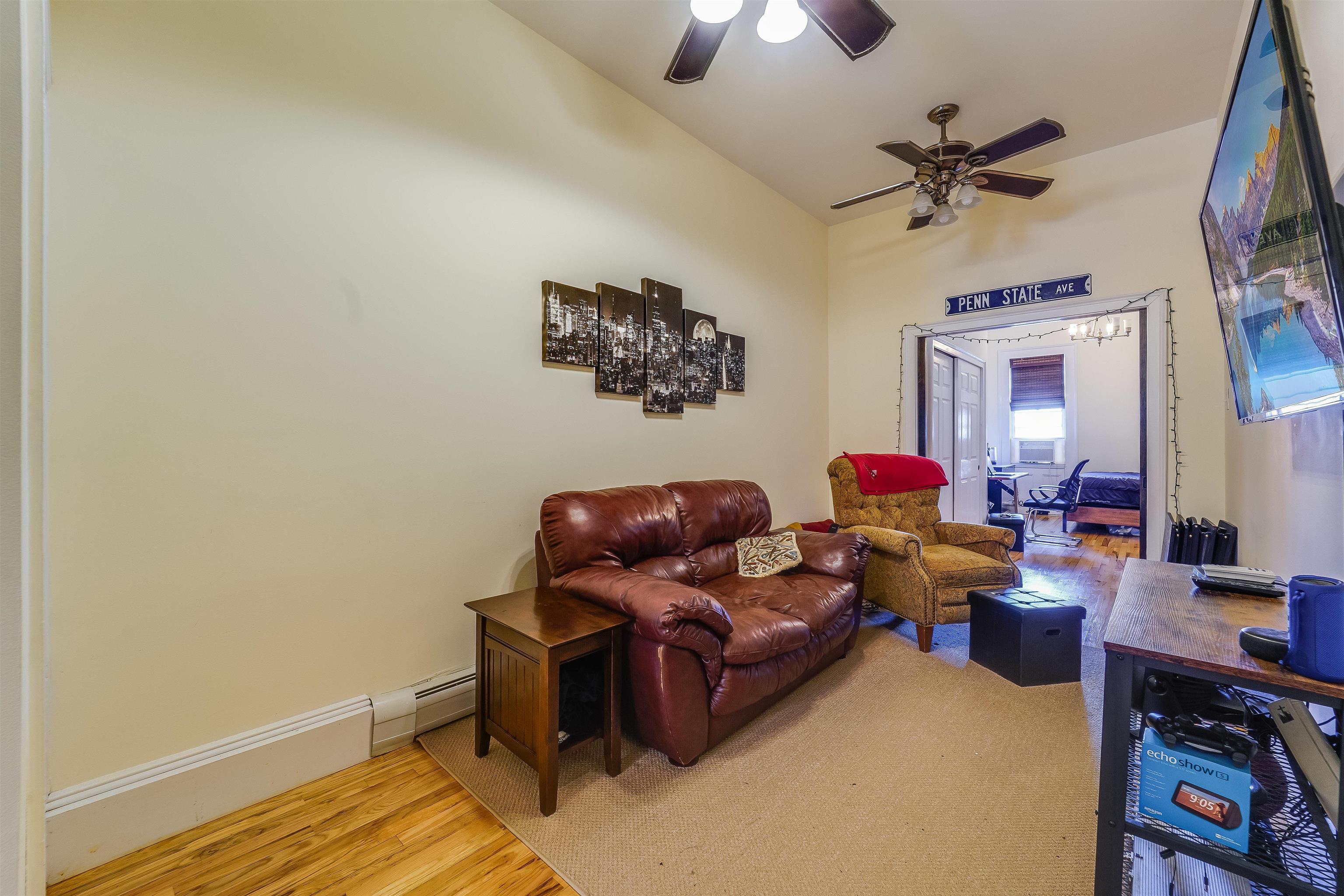 402 MONROE ST Unit: 4R