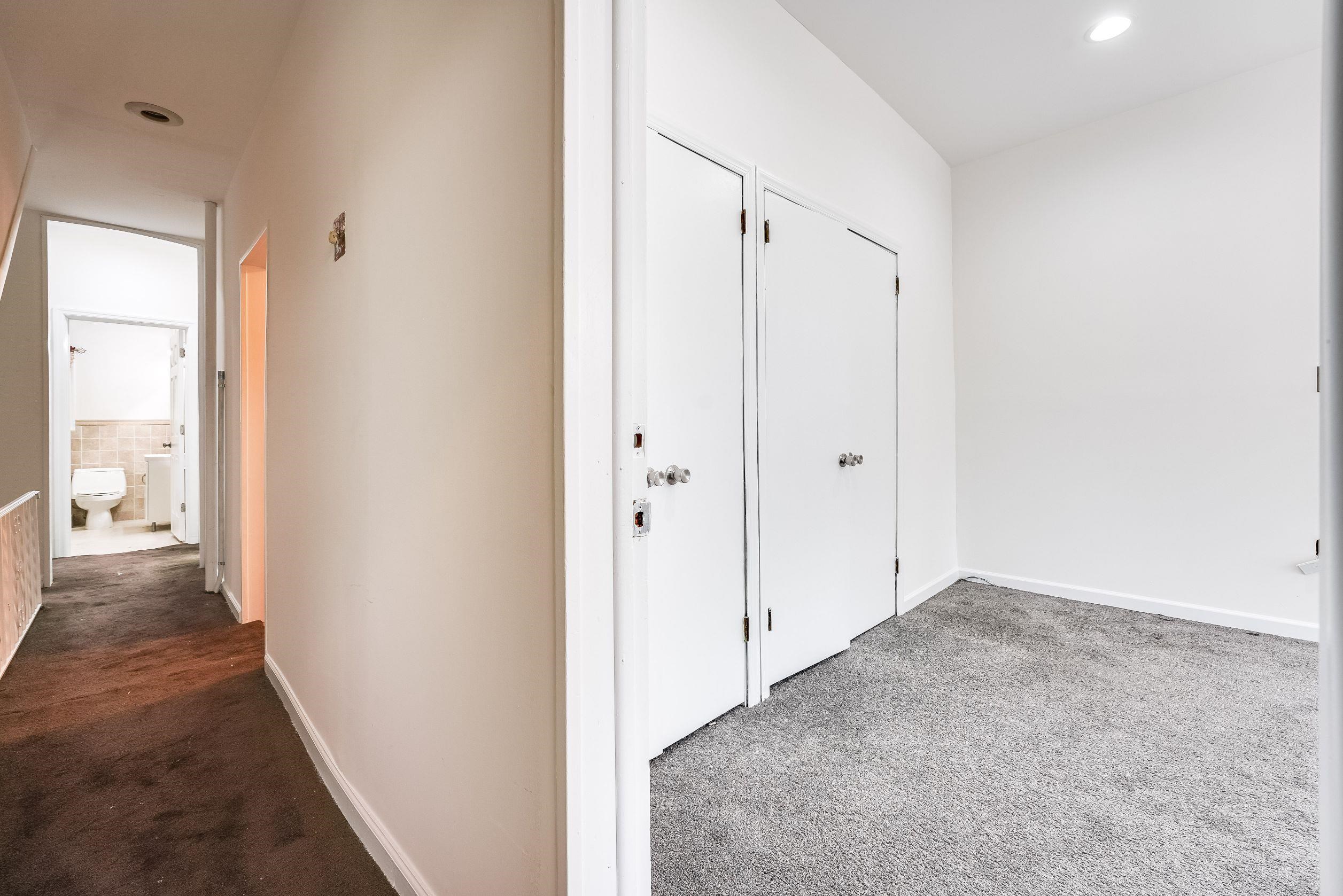 370 FORREST ST Unit: 1