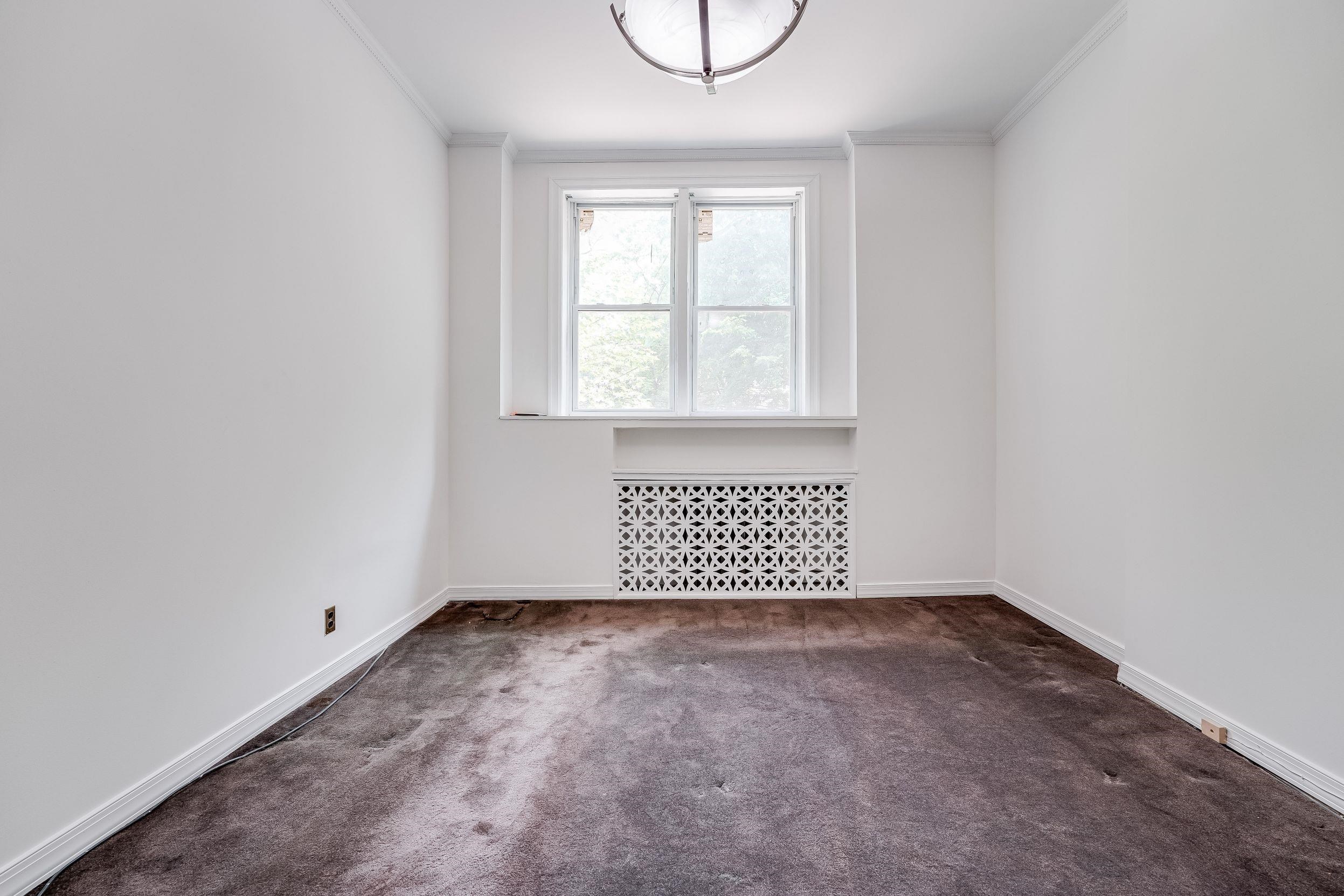 370 FORREST ST Unit: 1