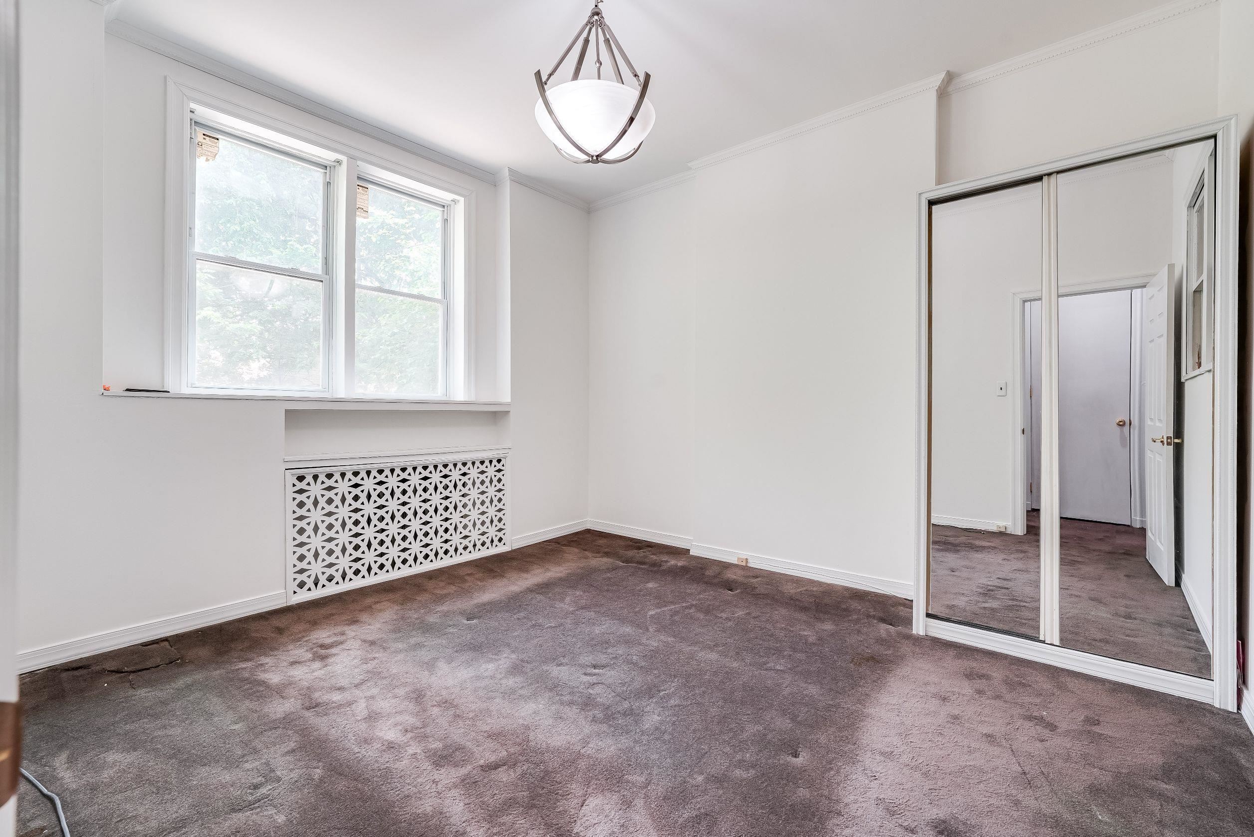 370 FORREST ST Unit: 1