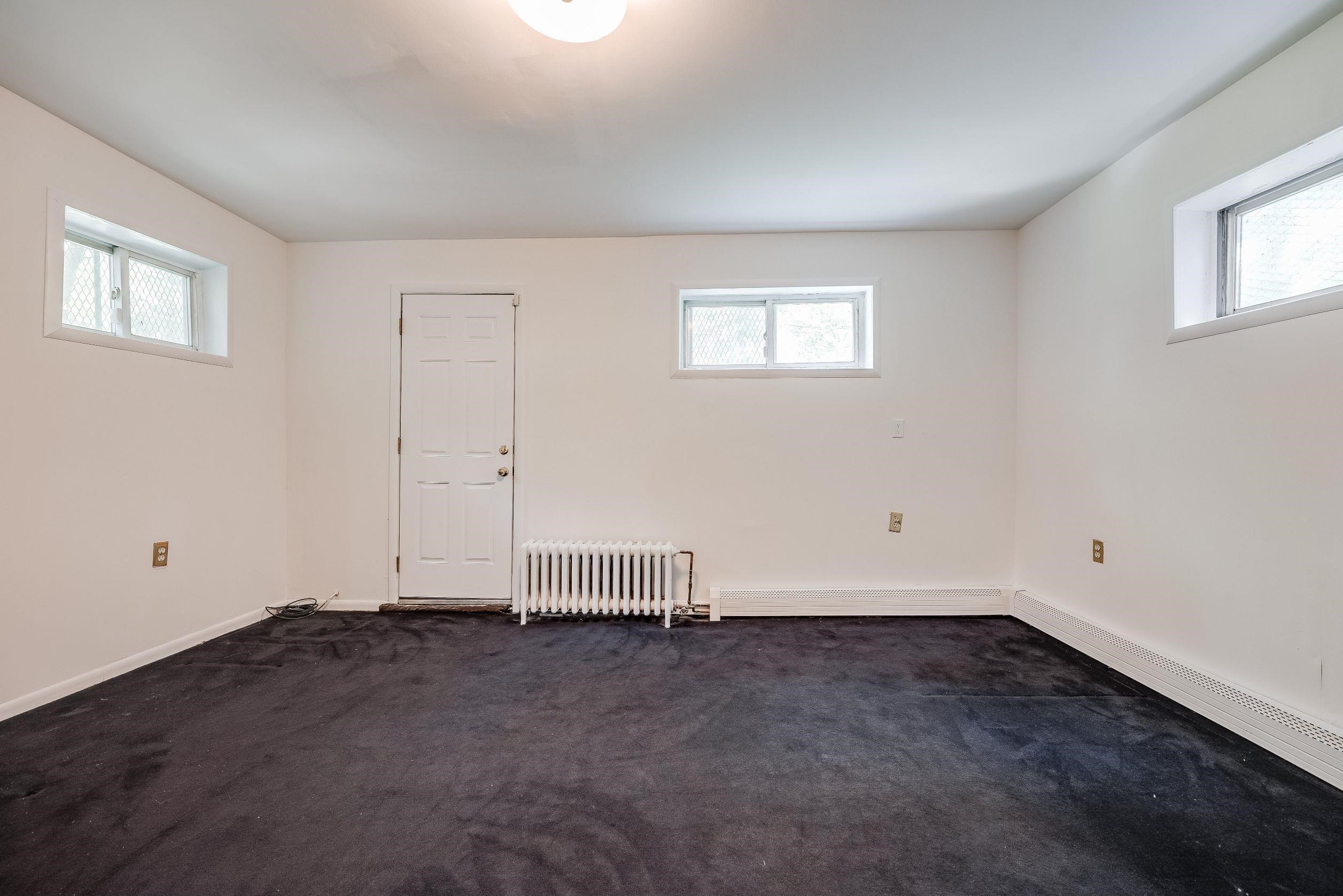 370 FORREST ST Unit: 1