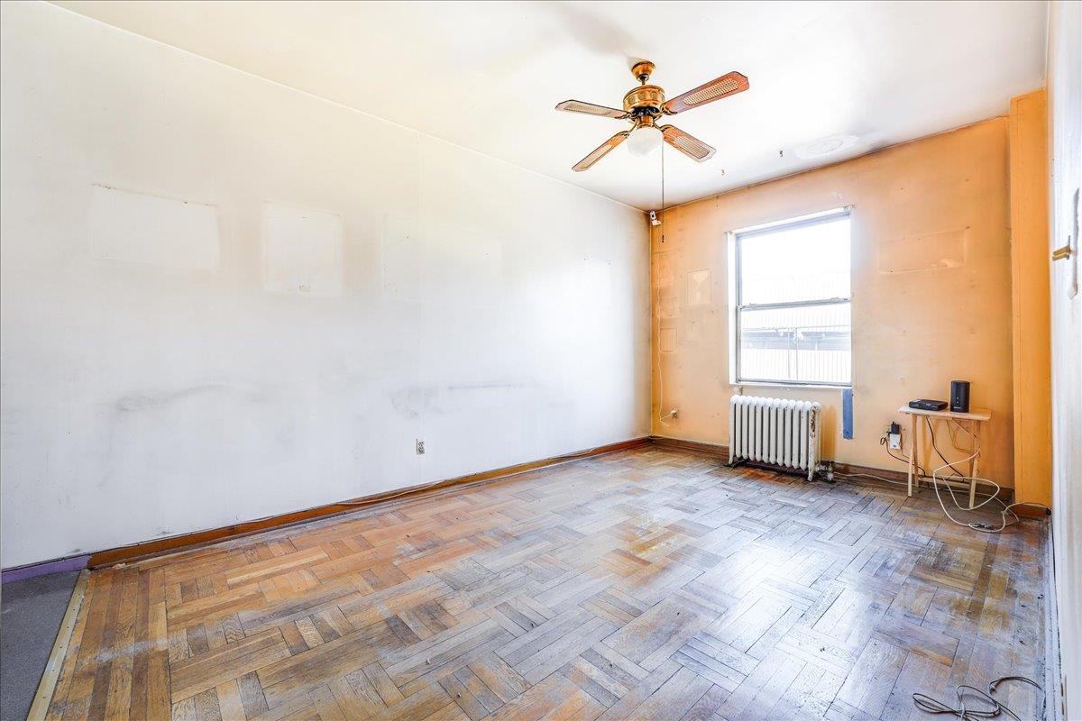 435 53RD ST Unit: C5