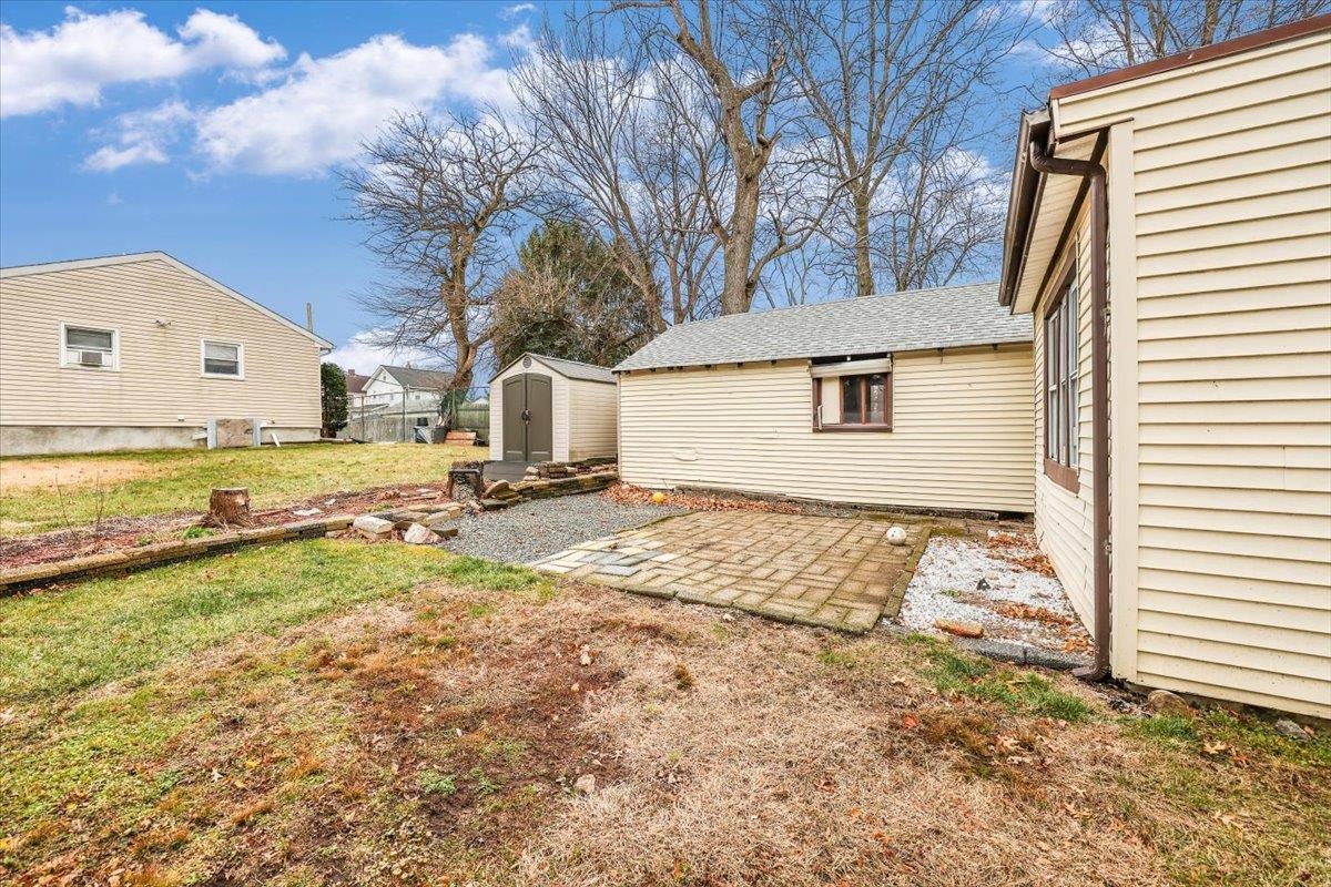 86 WEST MAIN ST Unit: 1