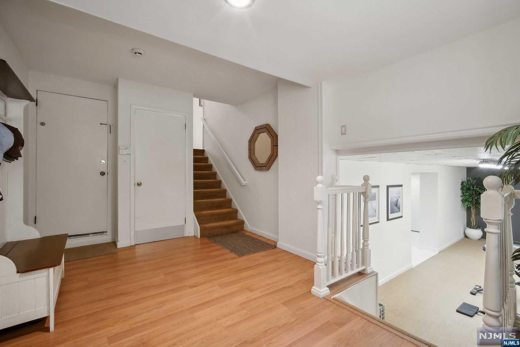 338 Van Nostrand Avenue