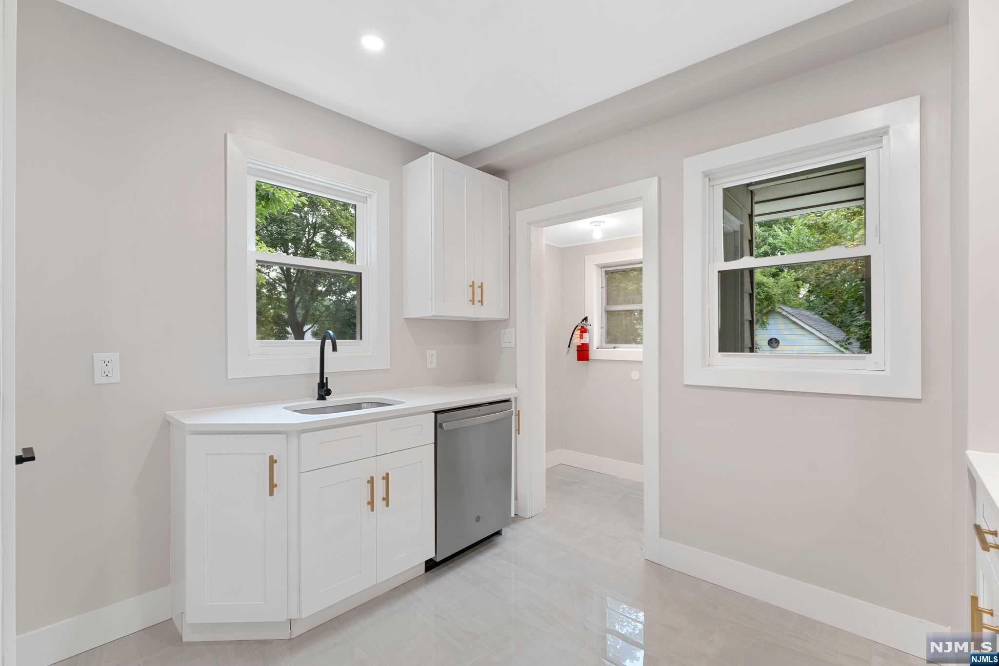 444 Tappan Road