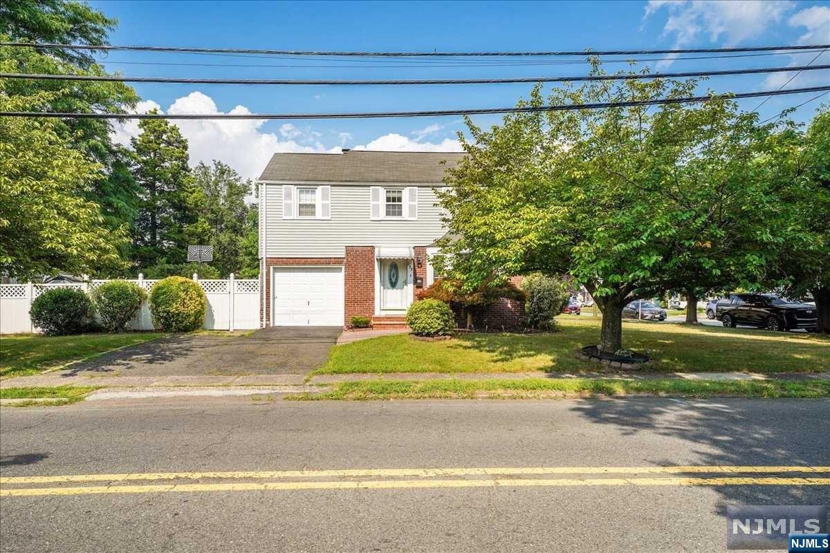 00-055 Midland Avenue