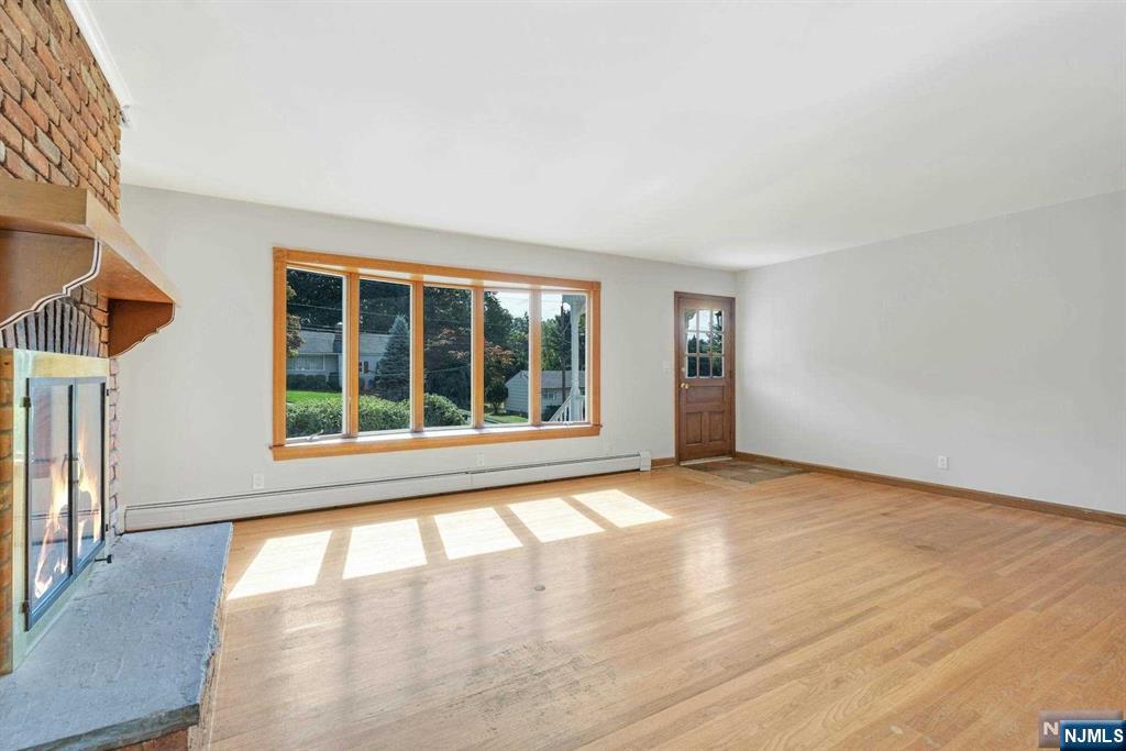 27 Heights Road