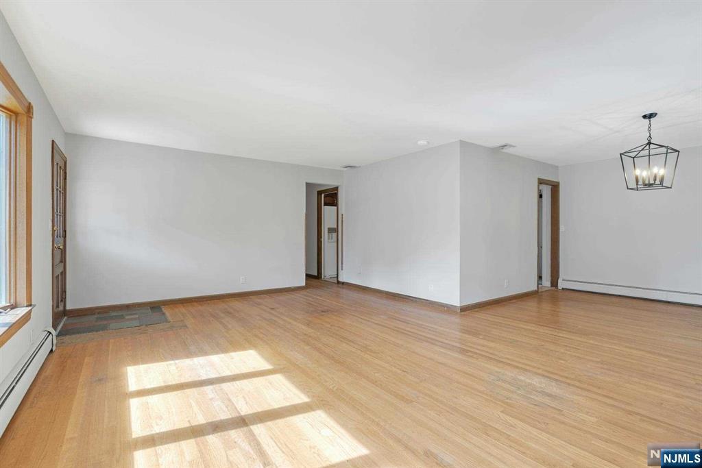 27 Heights Road